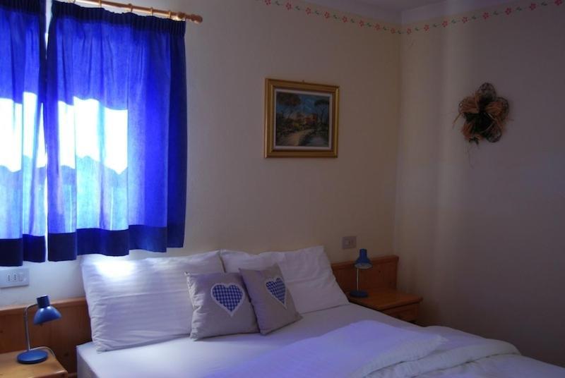 Appartamenti Chalet Orchidea Canazei Phòng bức ảnh