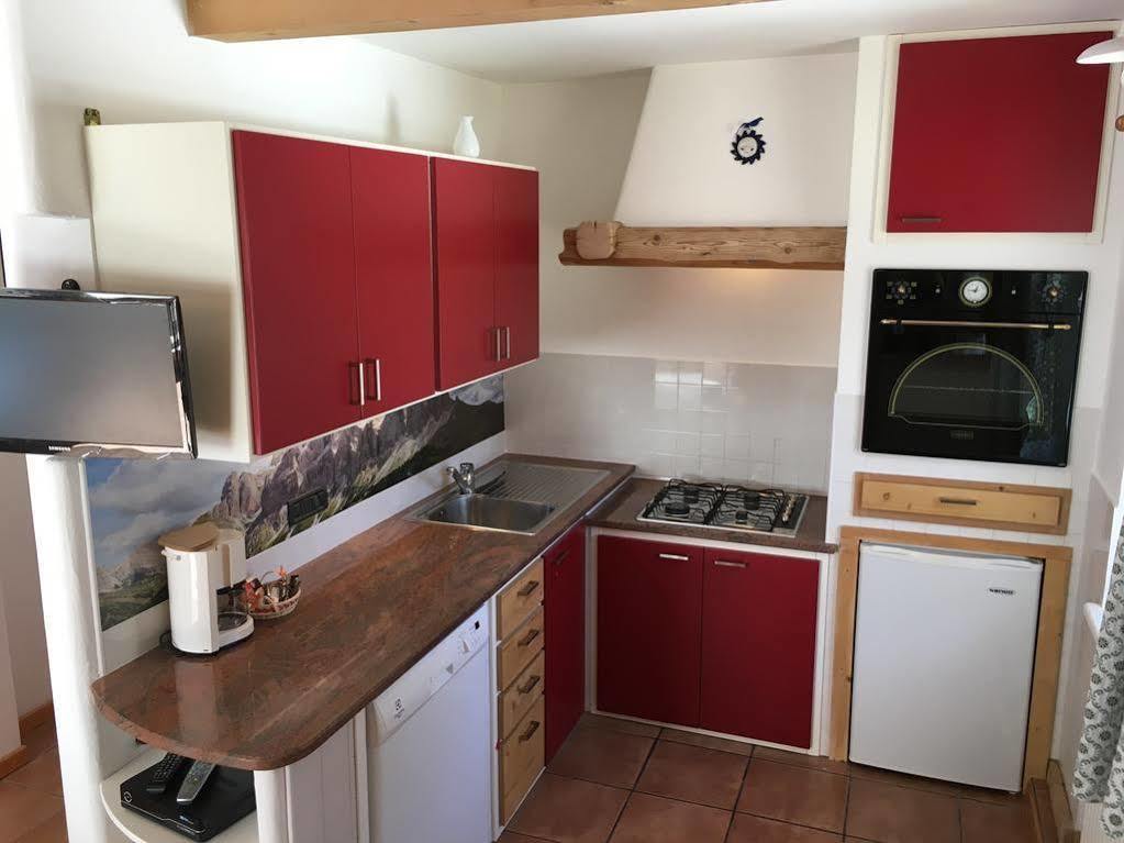 Appartamenti Chalet Orchidea Canazei Ngoại thất bức ảnh